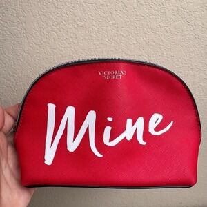 Victorias Secret Mine Cosmetic Makeup Bag Red Travel Case NWOT Zip Pouch